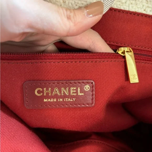 Brand New Chanel Deauville Shopping Tote Bag - Picture 10 of 10